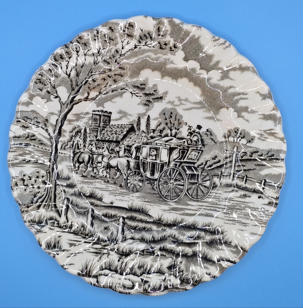 1 vintage Royal Mail Fine Staffordshire Ironstone Bread Plate Made England mcm